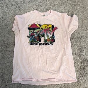 MTV T-shirt size medium